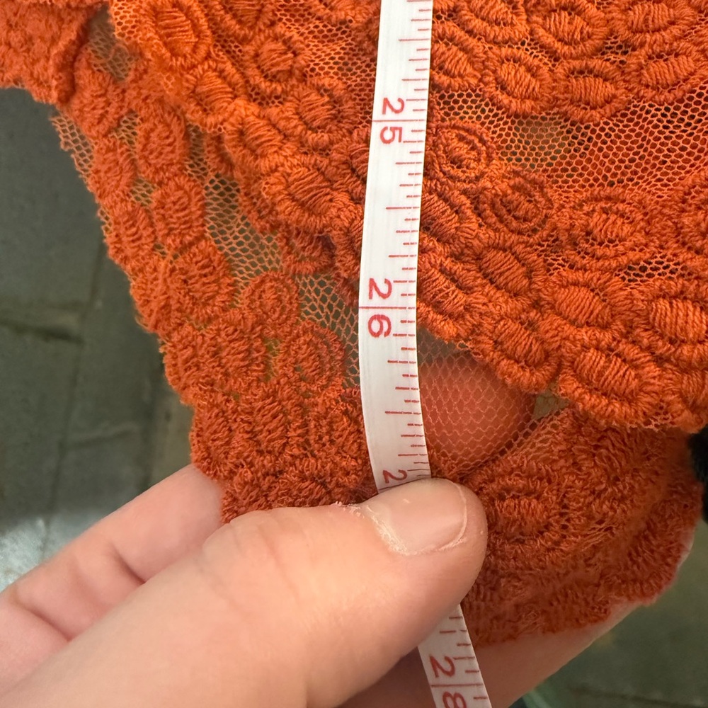 Umgee Burnt Orange Lace Sheer Boho Tunic Top Bell Sleeve M/L - Picture 10 of 11